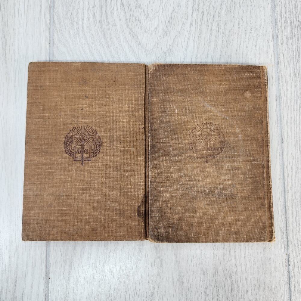 2 Antique Books: Eclectic English Classics 1911 Silas Marner & Midsummer Night's - Picture 2 of 16